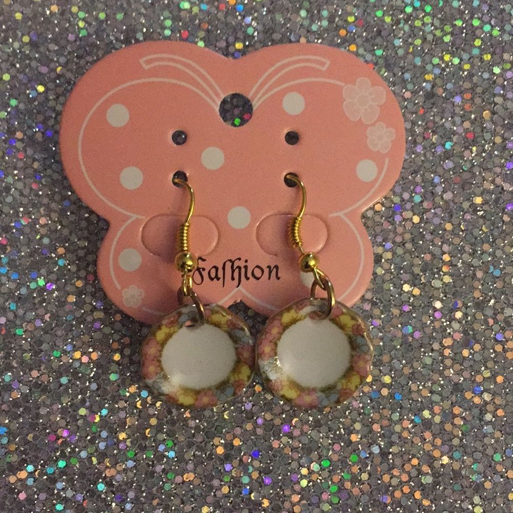 Tea Saucer Plate Earrings